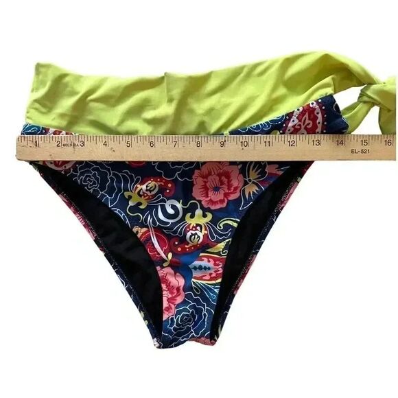 Floral 2 Piece Bathing Suit - Picture 6 of 11